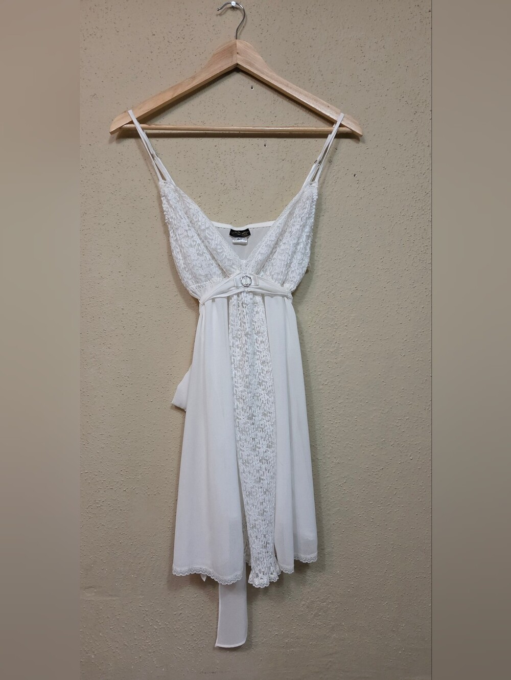 Cinema Etoile Chemise With Thong White Lace-Panel V-Neck NWOT